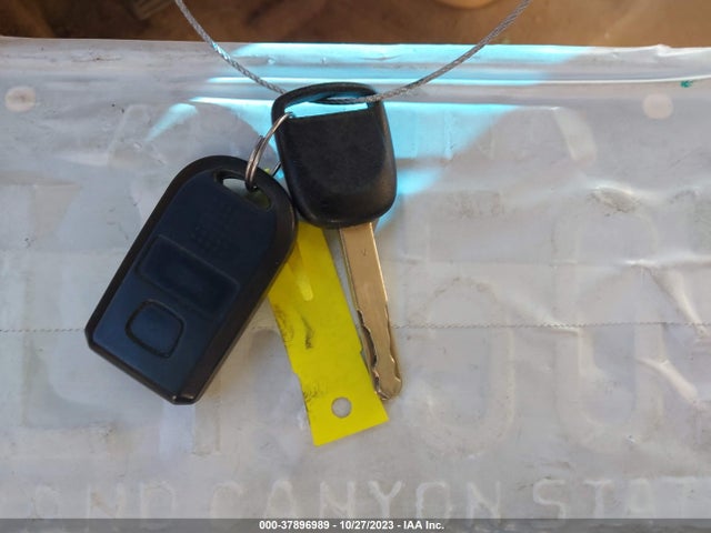 2005 HONDA ODYSSEY EX-L VIN: 5FNRL386X5B415375