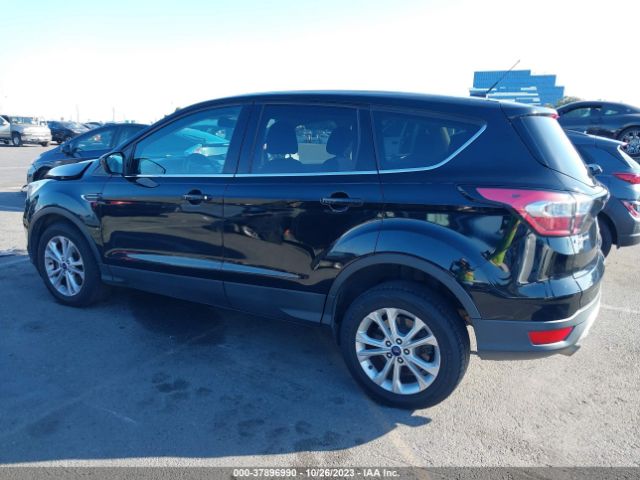 1FMCU9GD7HUC93409 Ford ESCAPE SE