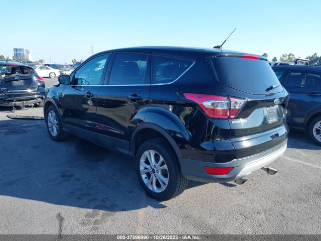 1FMCU9GD7HUC93409 Ford ESCAPE SE