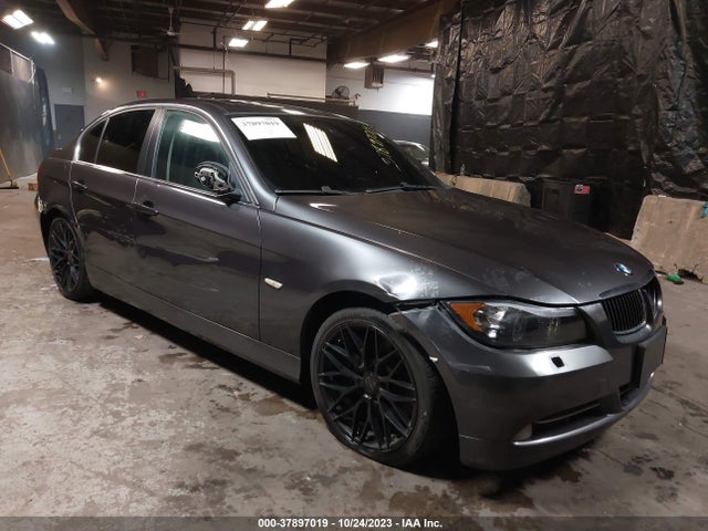 2008 BMW 3 SERIES 335XI VIN: WBAVD53518A283557