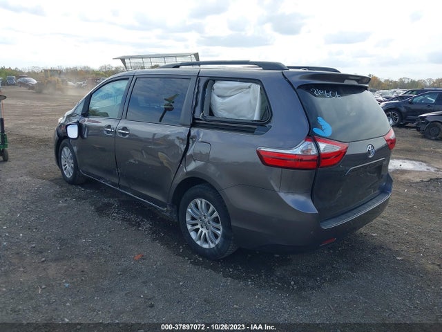 Toyota Sienna Xle Auto Access 2017 5TDYZ3DCXHS819606 Image 3