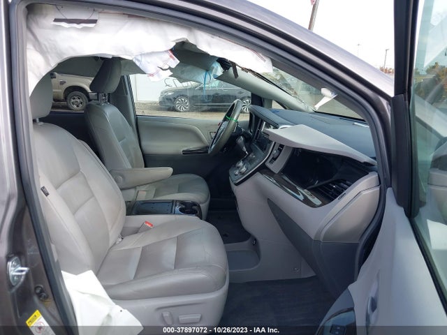 Toyota Sienna Xle Auto Access 2017 5TDYZ3DCXHS819606 Image 5