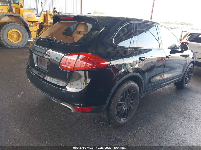 2011 PORSCHE CAYENNE WP1AA2A29BLA10040 Photo 3