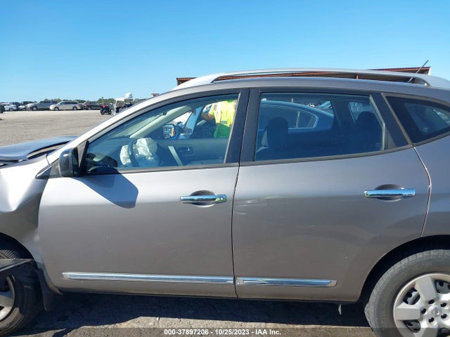 2014 NISSAN ROGUE SELECT S VIN: JN8AS5MT3EW621032