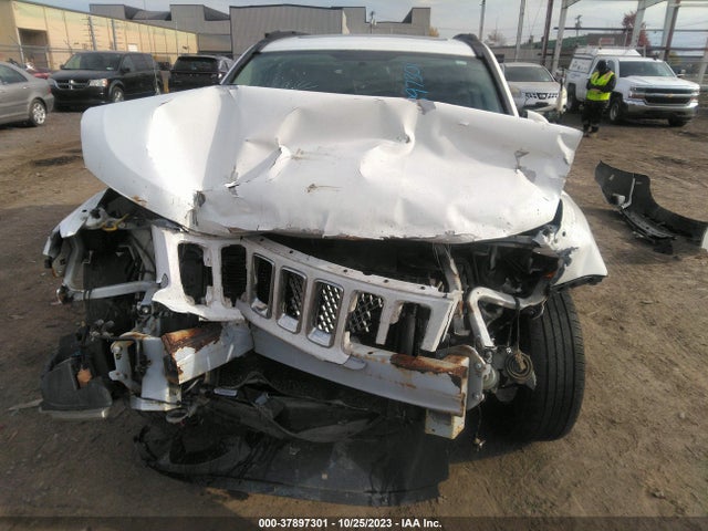 1C4NJDEB9GD708836 Jeep Compass High Altitude Edition