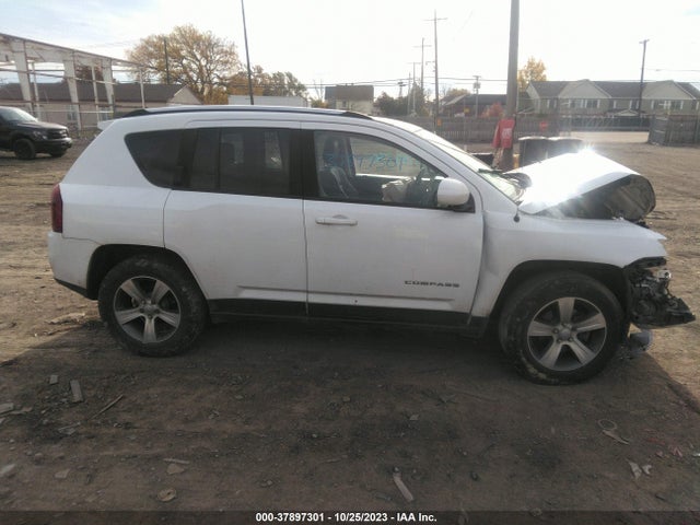 1C4NJDEB9GD708836 Jeep Compass High Altitude Edition