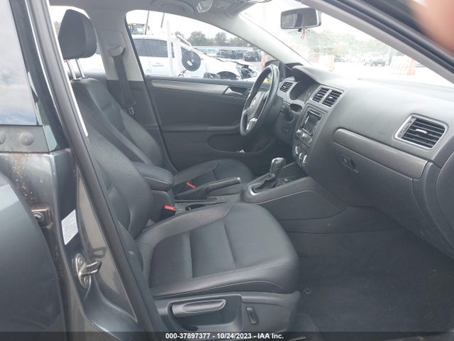 2013 VOLKSWAGEN JETTA SEDAN TDI W/PREMIUM/NAV VIN: 3VWLL7AJ8DM430072