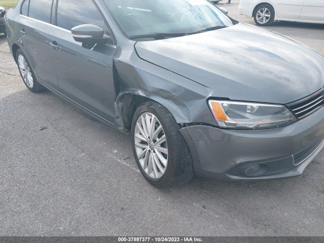Продажа на аукционе авто 2013 Volkswagen Jetta Sedan Tdi W/premium/nav, vin: 3VWLL7AJ8DM430072, номер лота: 37897377