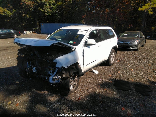 1C4RJFAG1JC280451 Jeep Grand Cherokee Laredo E