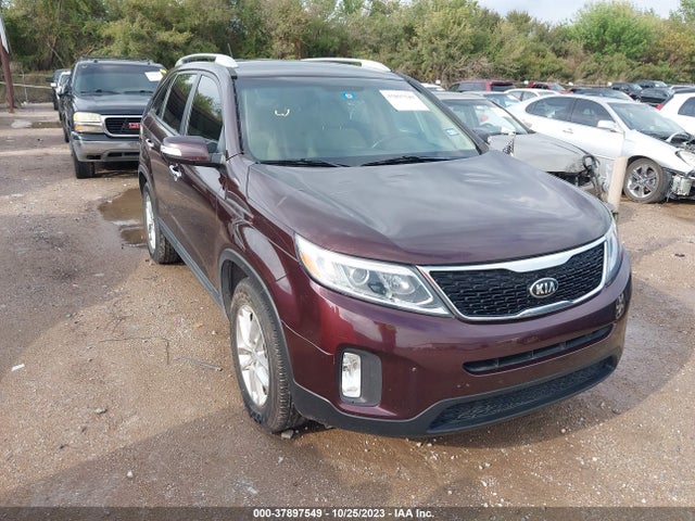 KIA SORENTO LX 2015 5XYKT4A63FG574332 Image 1