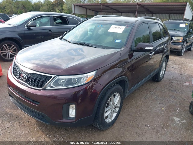 KIA SORENTO LX 2015 5XYKT4A63FG574332 Image 2