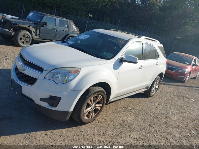 Chevrolet EQUINOX LT 2015 2GNALBEK2F6334328 Image 2
