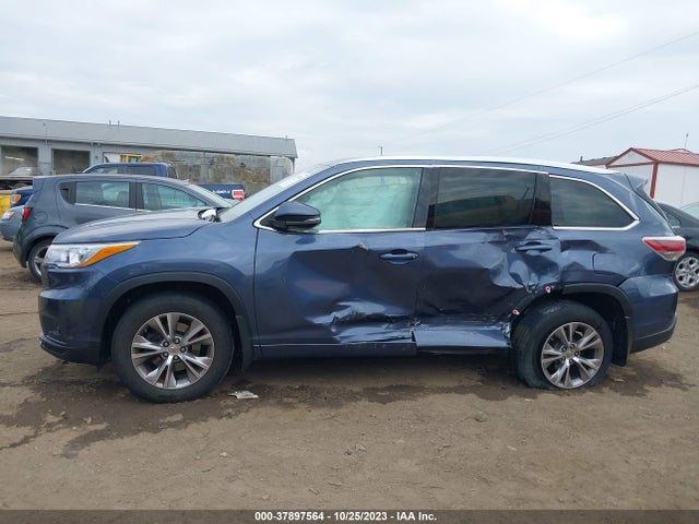 2015 TOYOTA HIGHLANDER XLE V6 VIN: 5TDJKRFH0FS151135