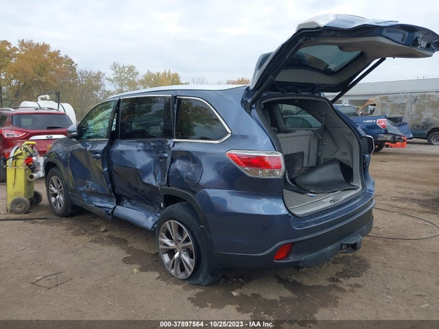 2015 TOYOTA HIGHLANDER XLE V6 VIN: 5TDJKRFH0FS151135