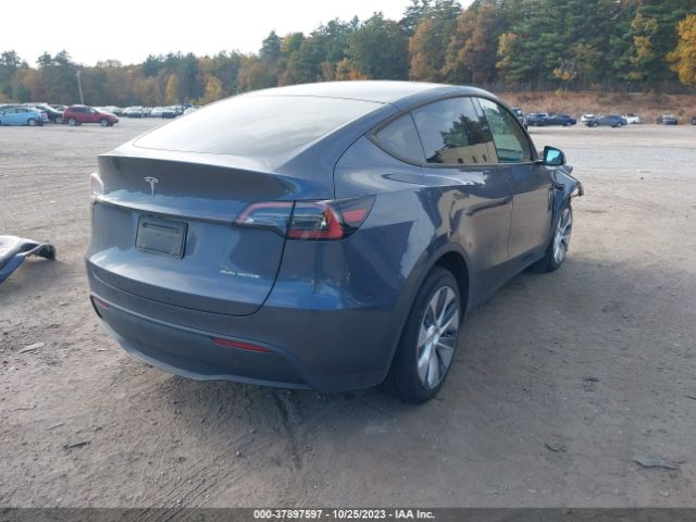 2023 TESLA MODEL Y 7SAYGDEE2PA027867 Photo 3