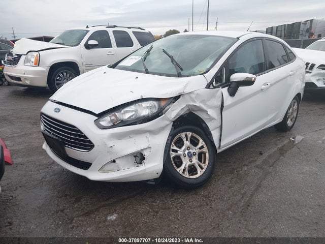 Ford FIESTA SE 2014 3FADP4BJ5EM220495 Image 2