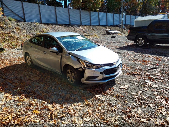 Chevrolet Cruze Ls Auto 2017 1G1BC5SM3H7169907 zdjęcie główne