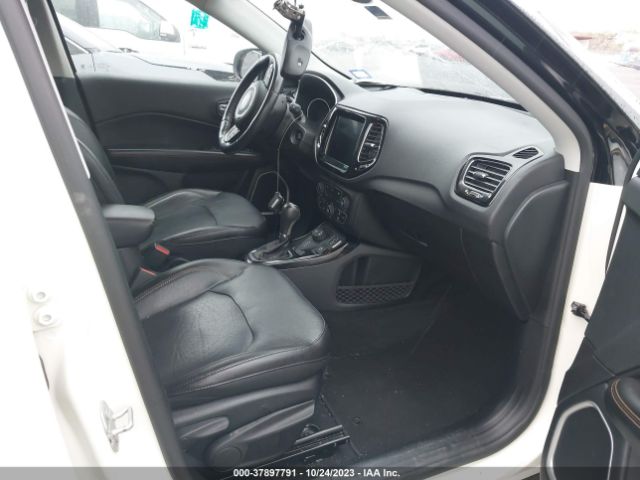 2018 JEEP COMPASS 3C4NJDCB8JT266362 Photo 4