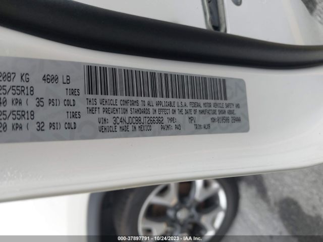 2018 JEEP COMPASS 3C4NJDCB8JT266362 Photo 8