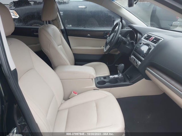 4S4BSALC4F3328572 Subaru Outback 2.5i Limited
