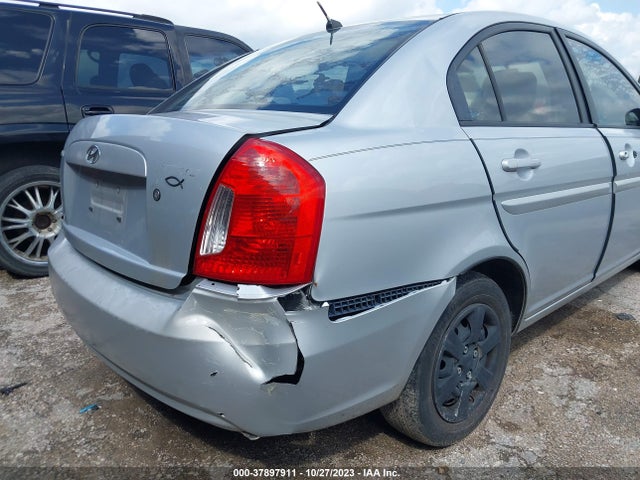 2007 HYUNDAI ACCENT GLS VIN: KMHCN46C07U142757