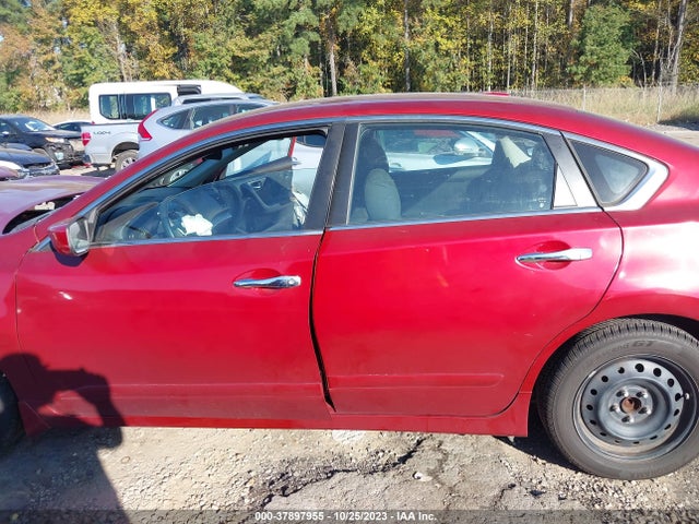Nissan Altima 2.5 S 2015 1N4AL3AP9FC180567 Image 14