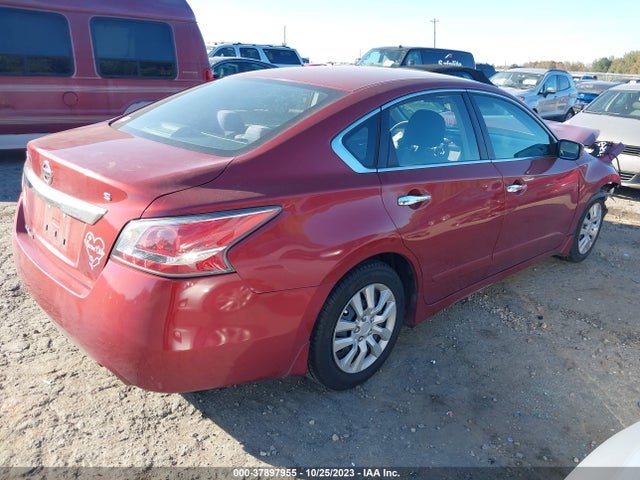 Nissan Altima 2.5 S 2015 1N4AL3AP9FC180567 Image 4