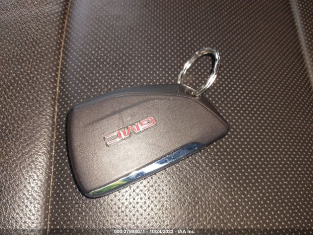 1GKS2BKD1NR331496 GMC YUKON SLT