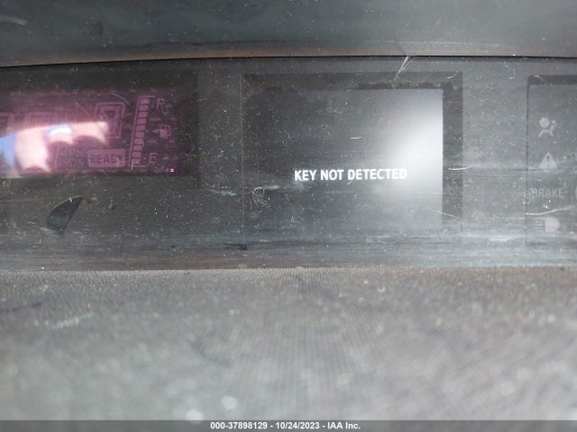 Toyota Prius C One/three/two/four 2014 JTDKDTB35E1563472 Image 14