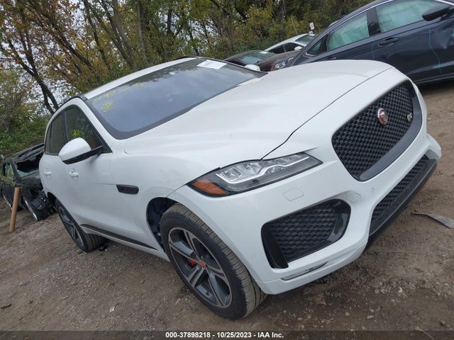 2018 JAGUAR F-PACE SADCM2FV1JA279961 Photo 0
