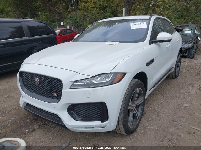 2018 JAGUAR F-PACE SADCM2FV1JA279961 Photo 1