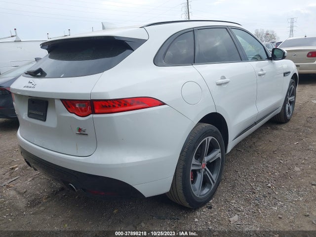 2018 JAGUAR F-PACE SADCM2FV1JA279961 Photo 3