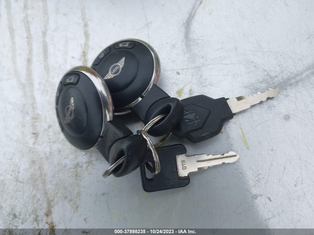 2013 MINI COOPER CLUBMAN WMWZF3C58DT490123 Photo 10