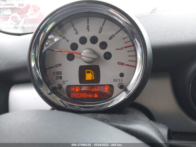 2013 MINI COOPER CLUBMAN WMWZF3C58DT490123 Photo 6
