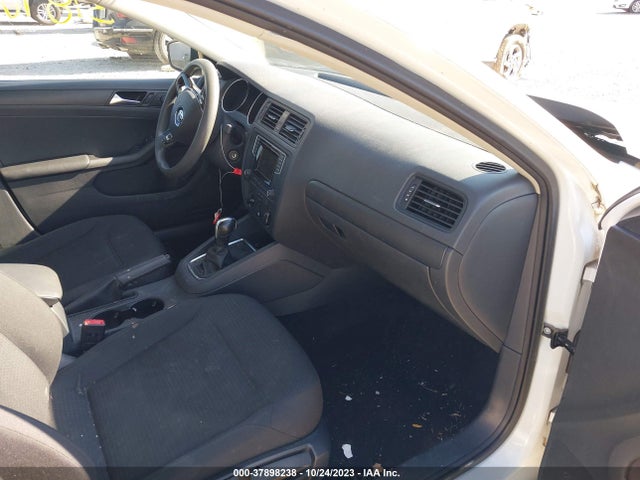 3VW267AJ7GM364220 Volkswagen Jetta Sedan 1.4t S