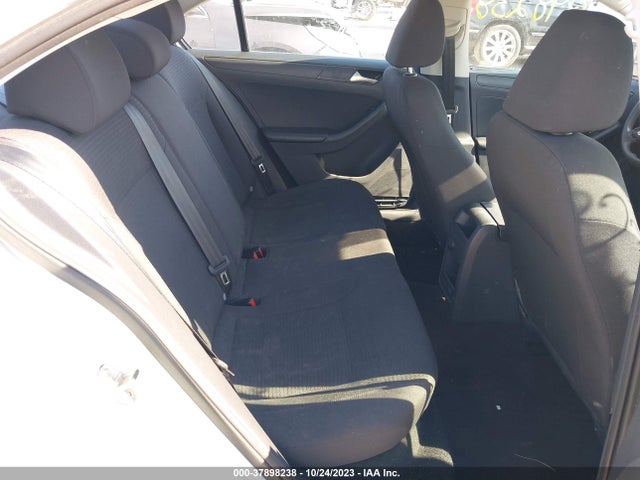 3VW267AJ7GM364220 Volkswagen Jetta Sedan 1.4t S