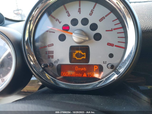 2010 MINI COOPER S WMWMS3C55ATY09284 Photo 6