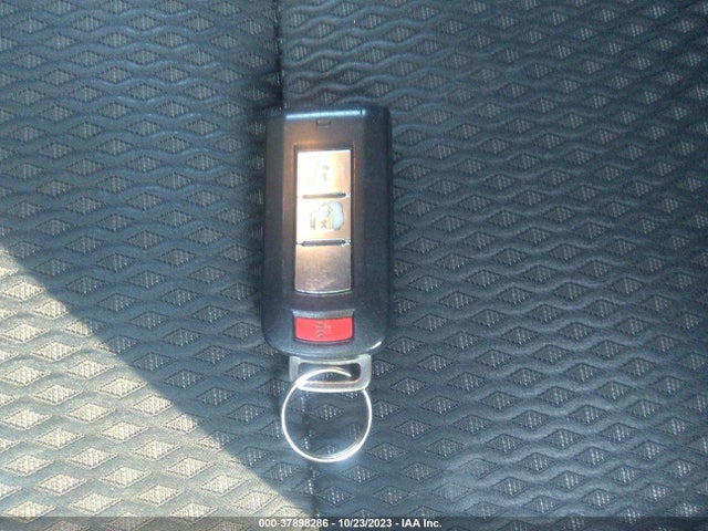 JA4AD3A30HZ020690 Mitsubishi Outlander Se/sel