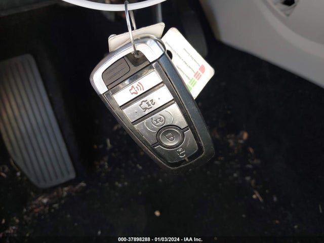Ford FUSION SE 2018 3FA6P0HD6JR156662 Image 11