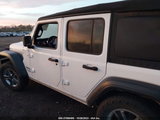 1C4HJXDGXLW348065 Jeep Wrangler Unlimited Sport S