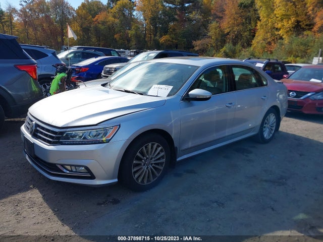 1VWBT7A32GC040281 Volkswagen Passat 1.8t Se W/technology