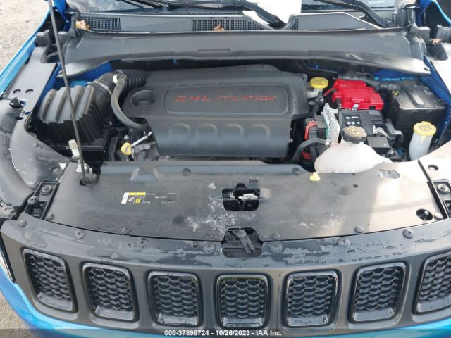 3C4NJDBB9KT650654 Jeep Compass Altitude
