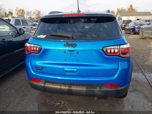 3C4NJDBB9KT650654 Jeep Compass Altitude