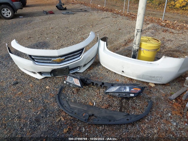 Chevrolet IMPALA LT 2015 1G1125S34FU145233 Image 12