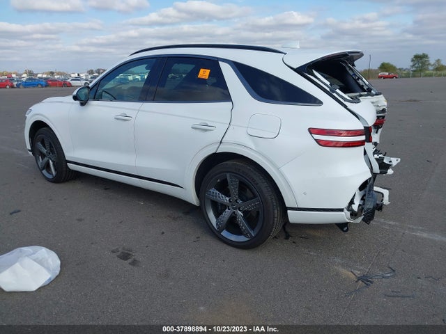 Genesis Gv70 2.5t Awd 2023 KMUMADTB7PU088791 Image 3
