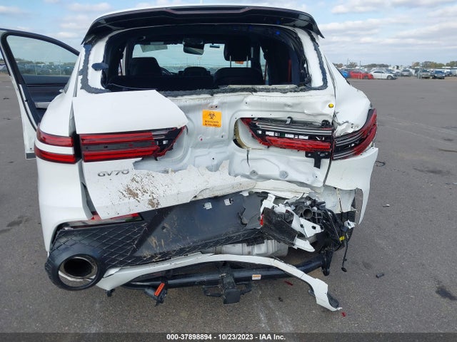 Genesis Gv70 2.5t Awd 2023 KMUMADTB7PU088791 Image 6