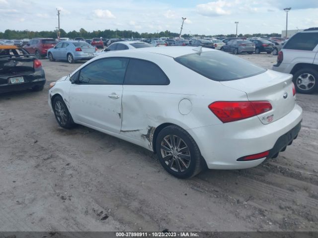 KNAFX6A84G5580392 KIA Forte Koup Ex