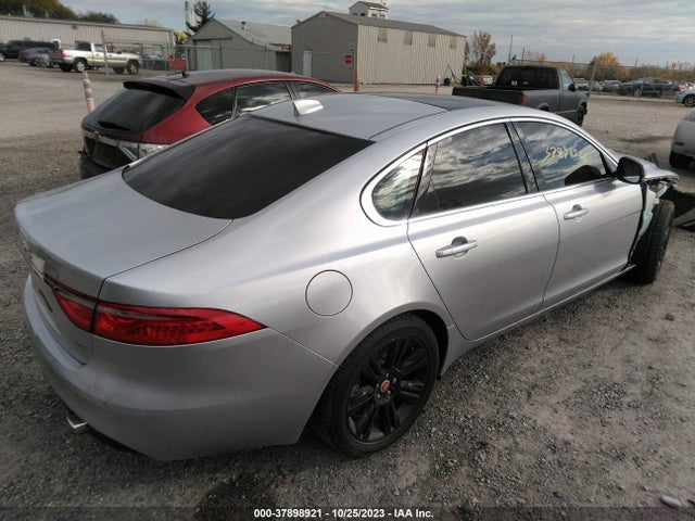 2017 JAGUAR XF SAJBD4BV8HCY32646 Photo 3