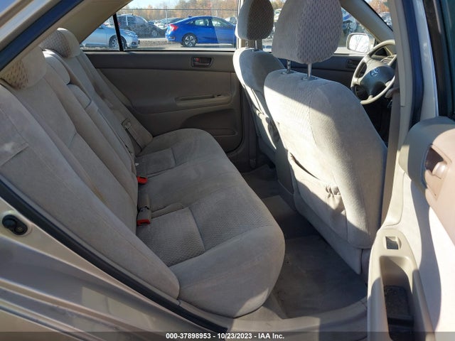 2004 TOYOTA CAMRY 4T1BE32K44U301827 Photo 7