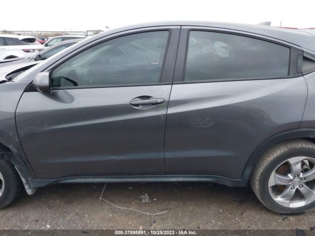 3CZRU5H38HM703744 Honda HR-V LX